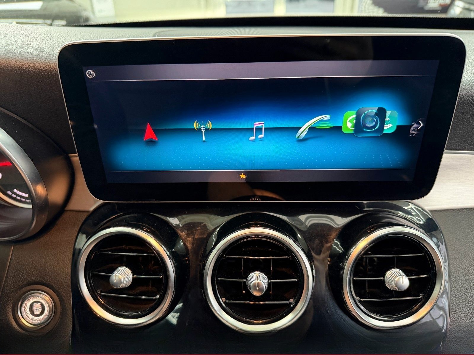 Mercedes-Benz C 200 T-Modell AMG+LED+CARPLAY+KAMERA foto 24