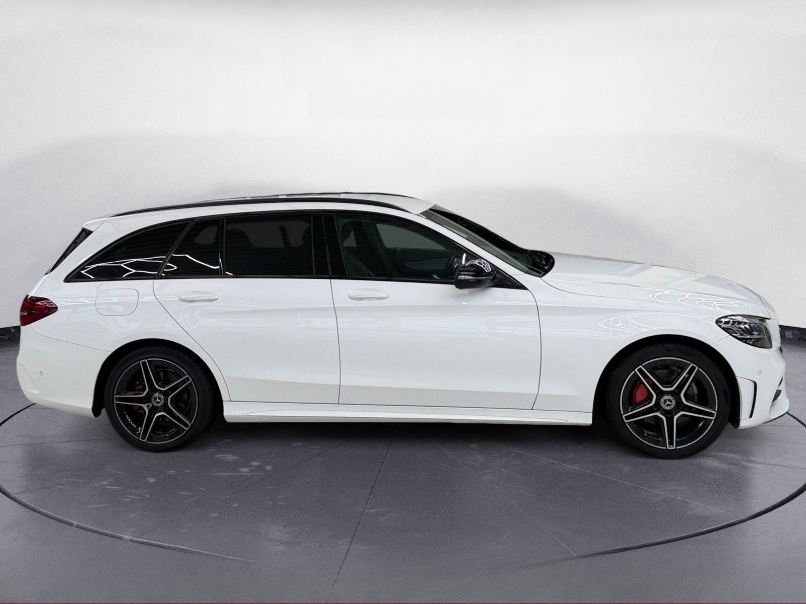 Mercedes-Benz C 200 T-Modell AMG+LED+CARPLAY+KAMERA foto 7