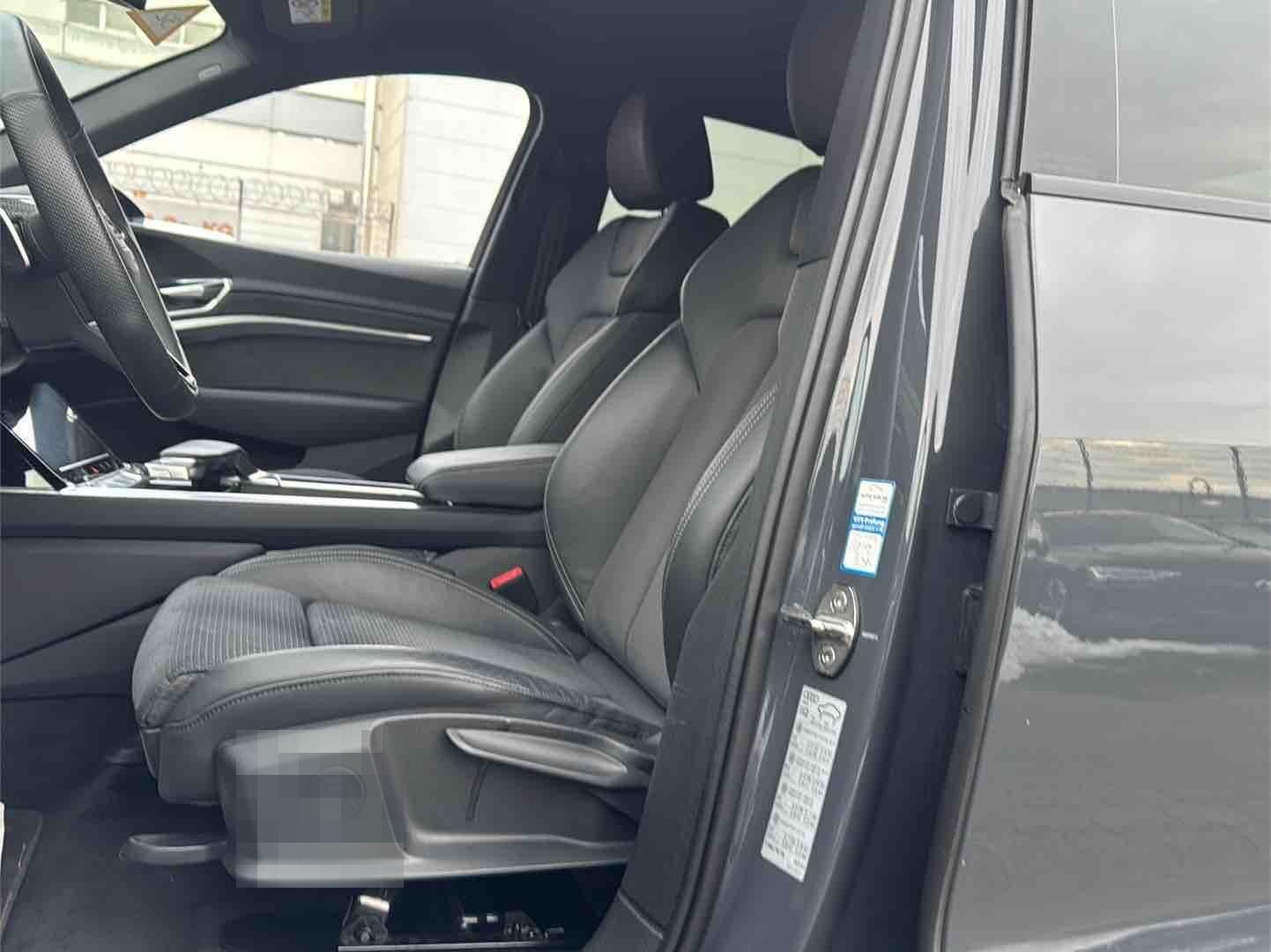 Audi Q8 e-tron Sportback 50 S line ACC BLACK 21Z KAM. foto 19