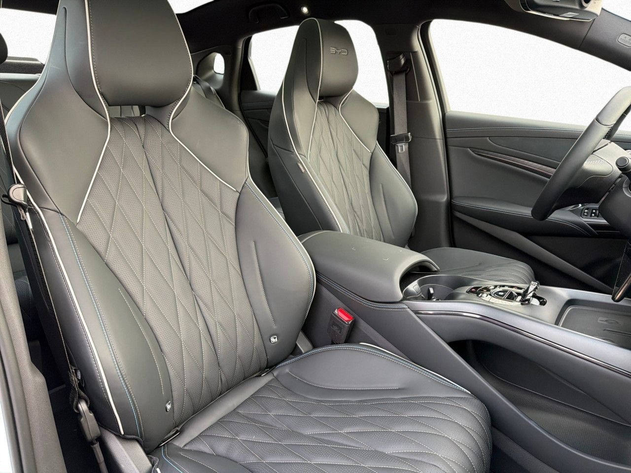 BYD SEAL LHD Comfort Navi 360° ACC Dynaudio elSitze foto 11