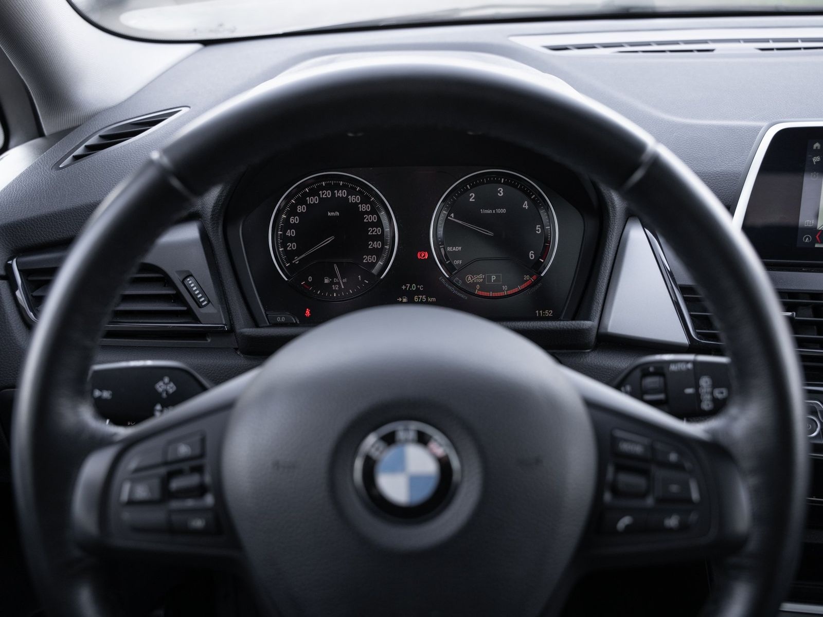 BMW 216d Gran Tourer. Pano foto 17