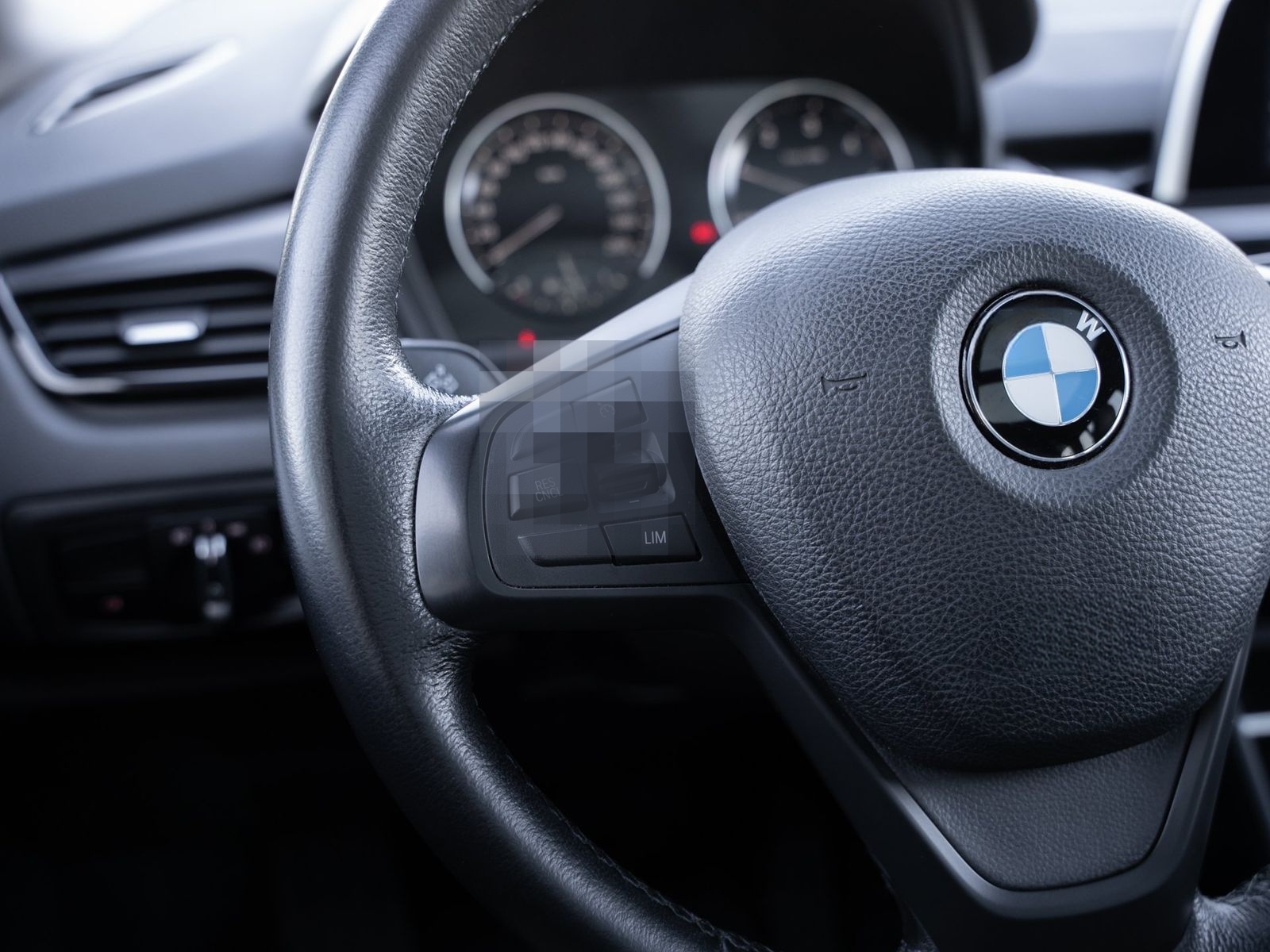 BMW 216d Gran Tourer. Pano foto 18