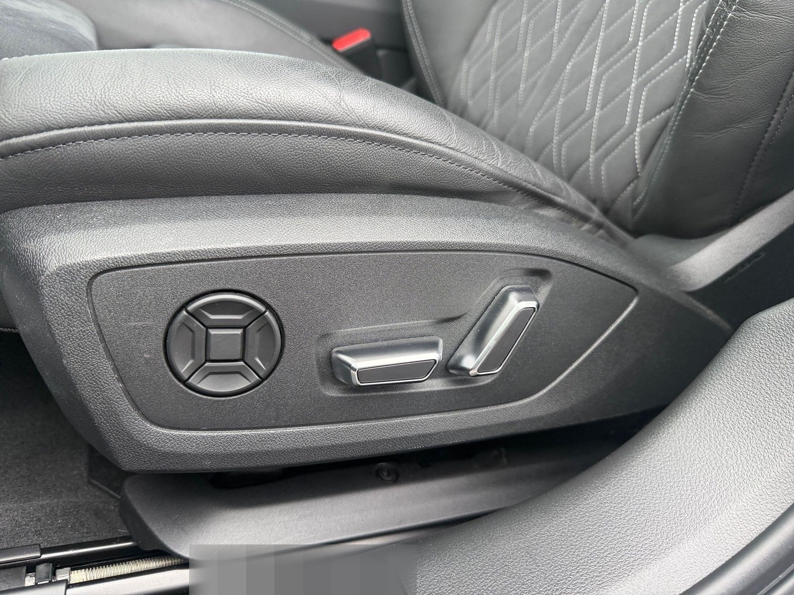 Audi S6 Avant quattro *AHK*NAVI*KAMERA*MATRIX*PANO*HU foto 8