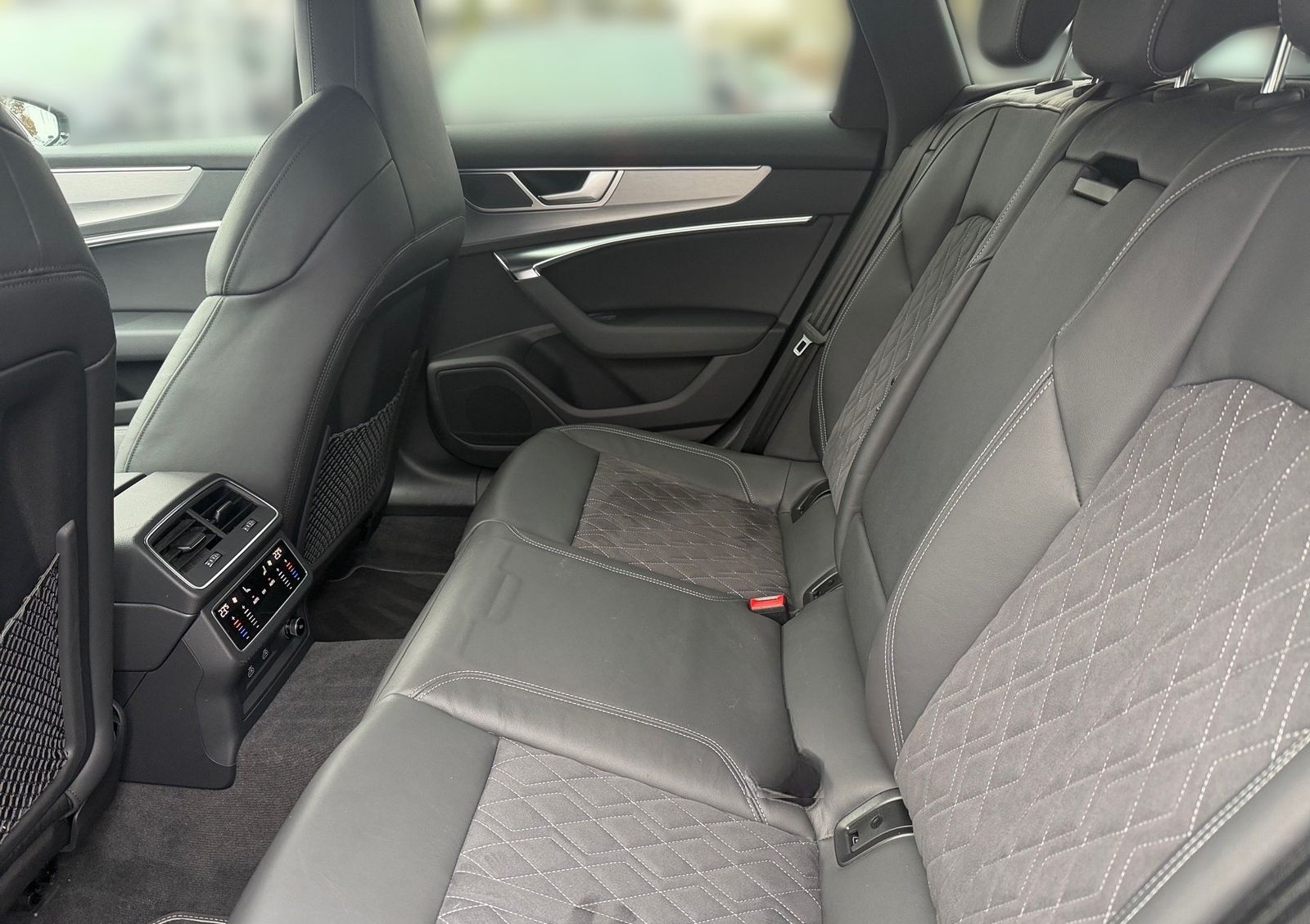 Audi S6 Avant quattro *AHK*NAVI*KAMERA*MATRIX*PANO*HU foto 9