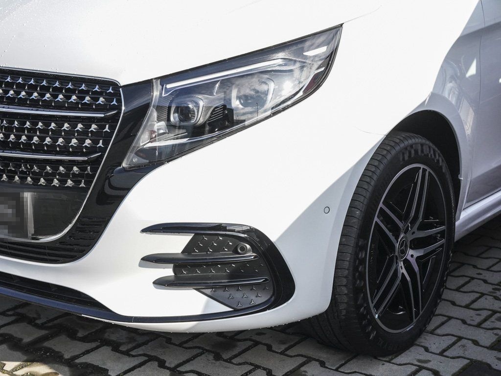 Mercedes-Benz V 300 d Avantgarde 4x4 lang AMG AIRMATIC Pano 9G foto 4
