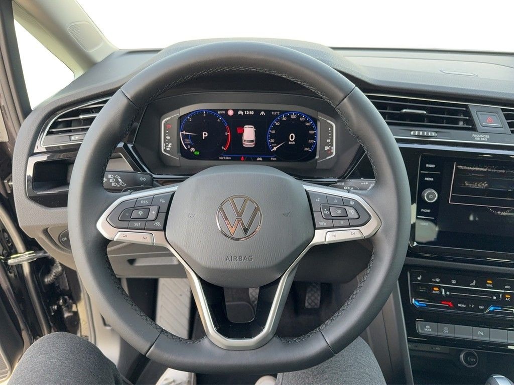 Volkswagen Touran 2.0 TDI DSG Highline R-Line AHK*DCC*LED*N foto 13