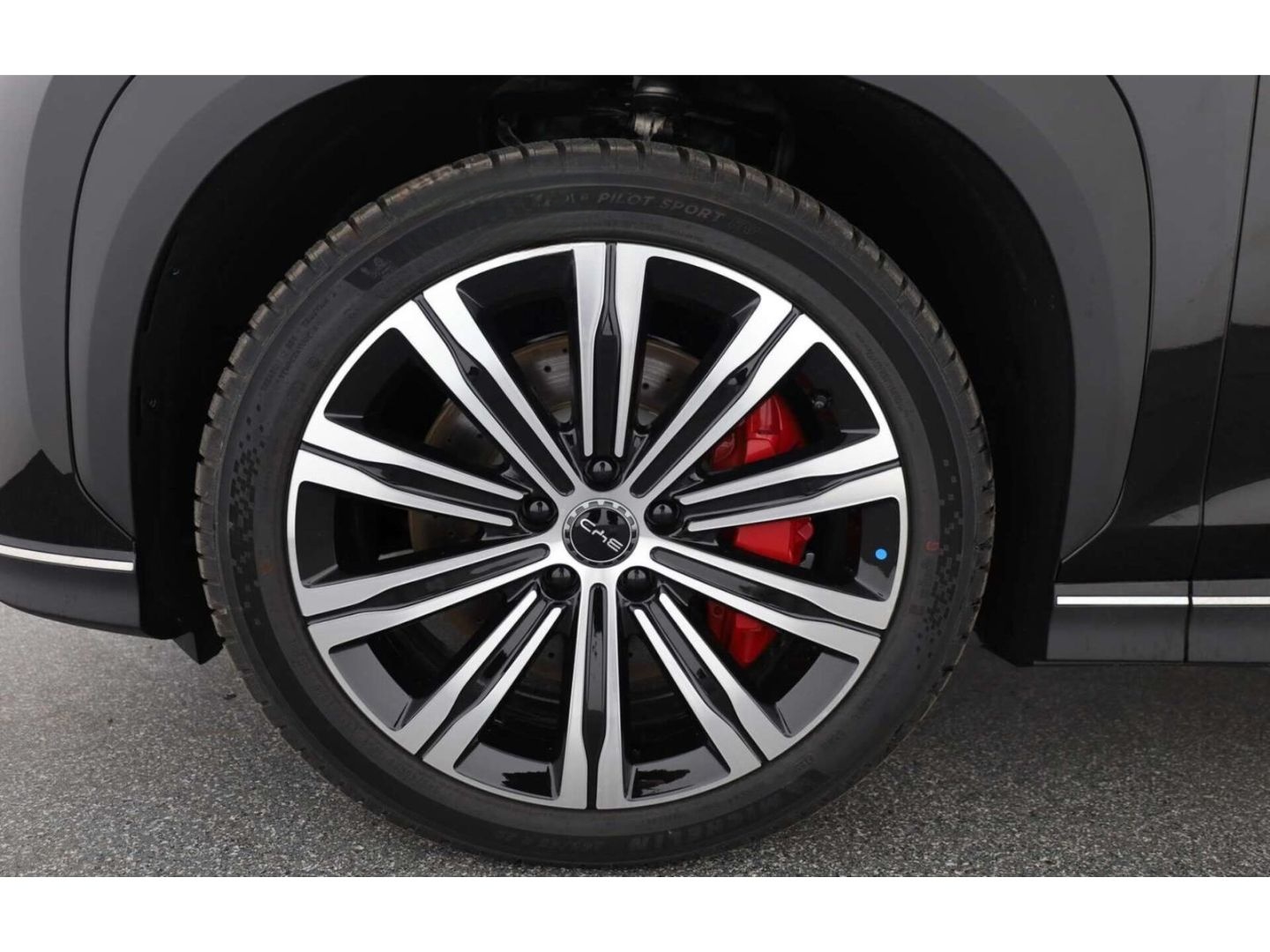 BYD SEALION 7 Design AWD LP: 57.899,- /Pano/Top-View foto 8