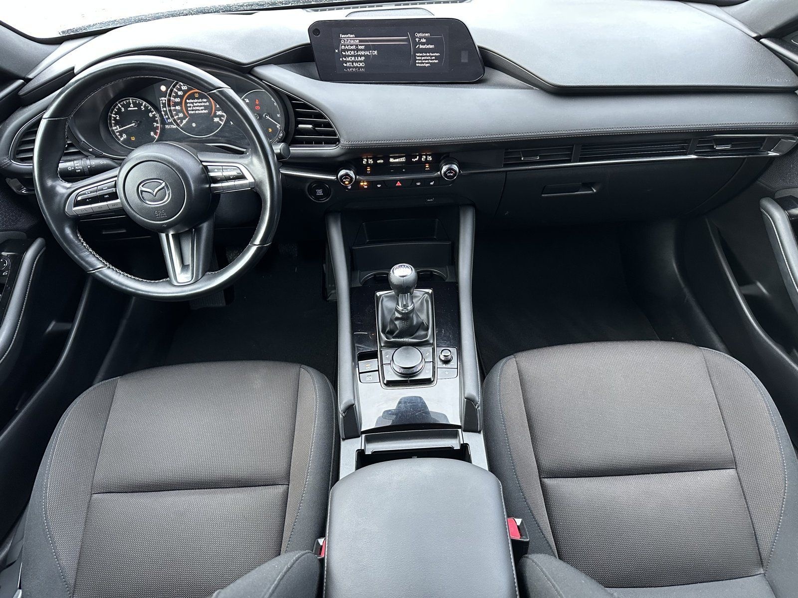 Mazda 3 SKYACTIV-G 2.0 M-HYBRID 150 Selection / PREMIU foto 18