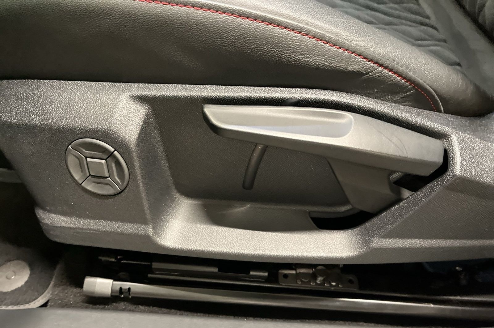 Audi Q4 Sportback 35 e-tron ACC AHK AUT Fernlichtass. foto 14