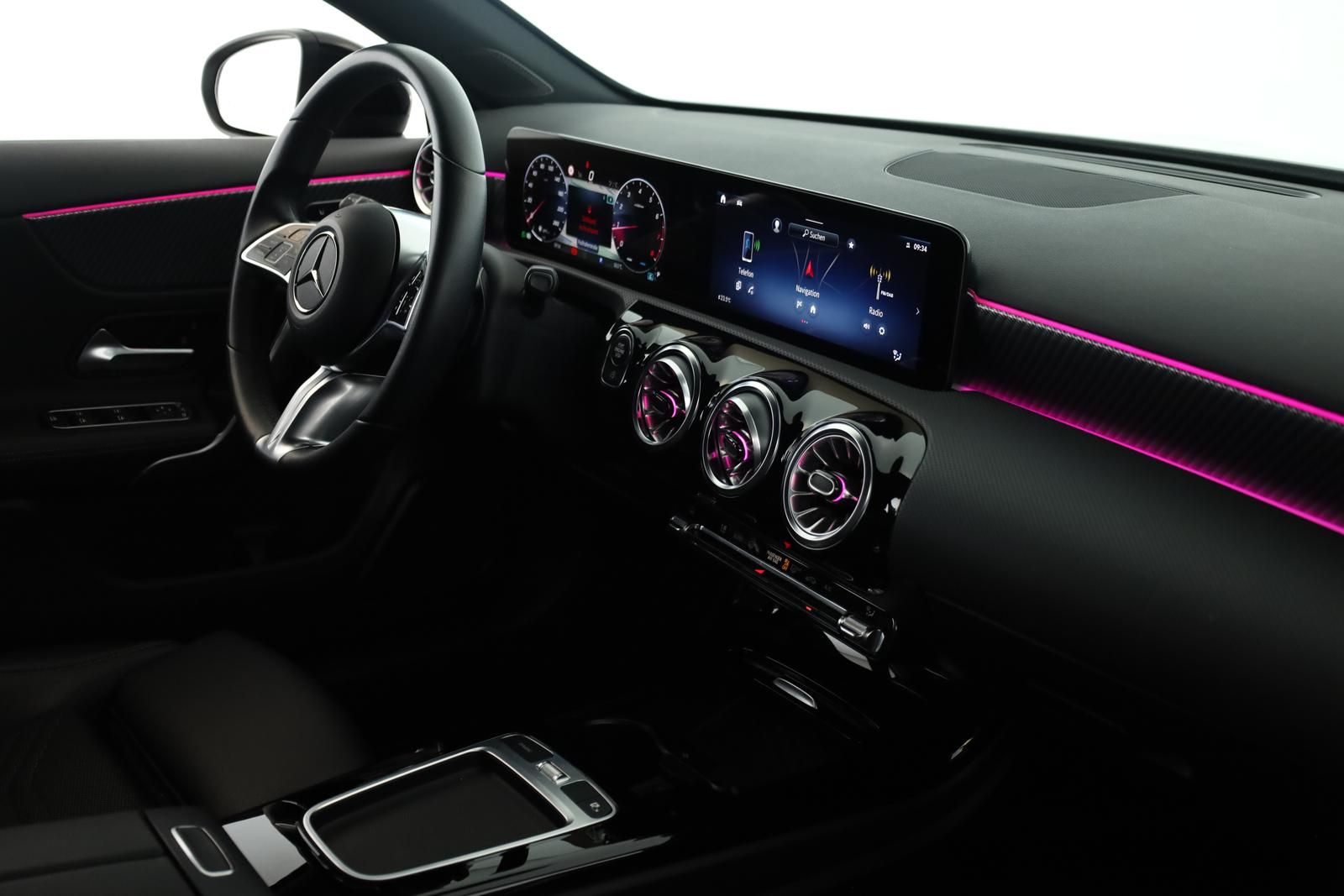 Mercedes-Benz A 250 4M Progressive+ Night Matrix Nav KeyGo Kam foto 23