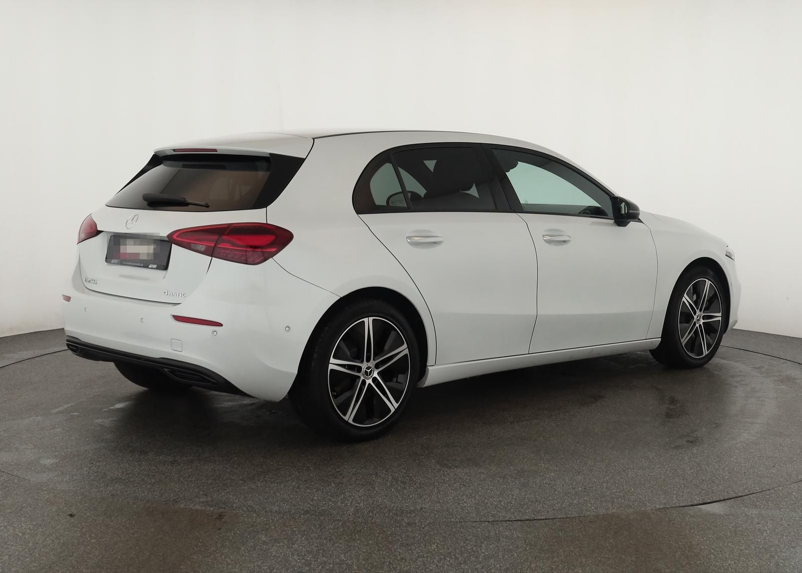 Mercedes-Benz A 250 4M Progressive+ Night Matrix Nav KeyGo Kam foto 5