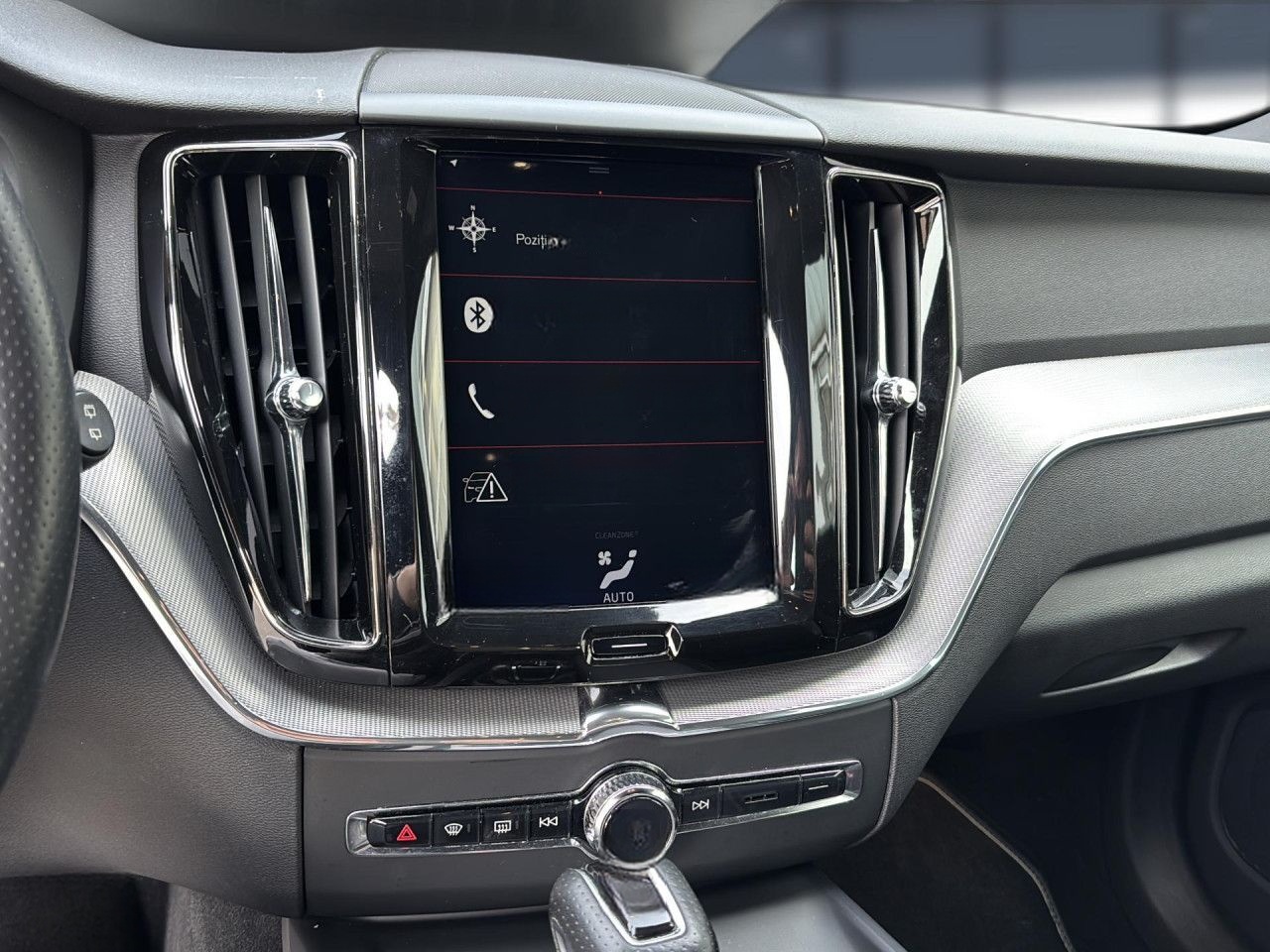 Volvo XC 60 R Design 2WD Bluetooth Navi LED Klima foto 14