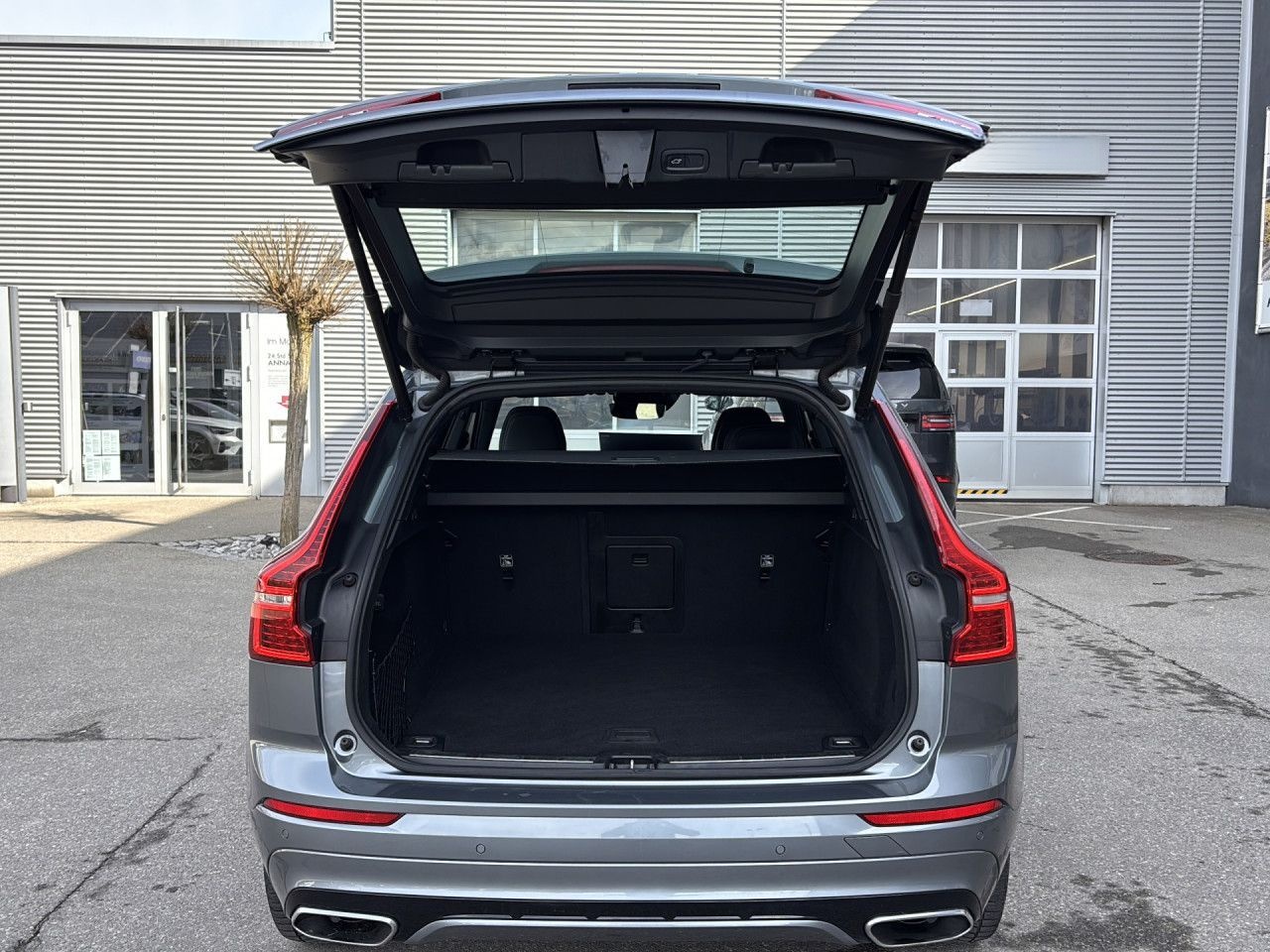 Volvo XC 60 R Design 2WD Bluetooth Navi LED Klima foto 22