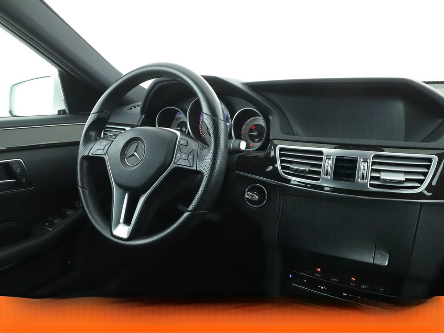 Mercedes-Benz E 220 CDI BlueTEC Avantgarde Aut.*NAVI* foto 13
