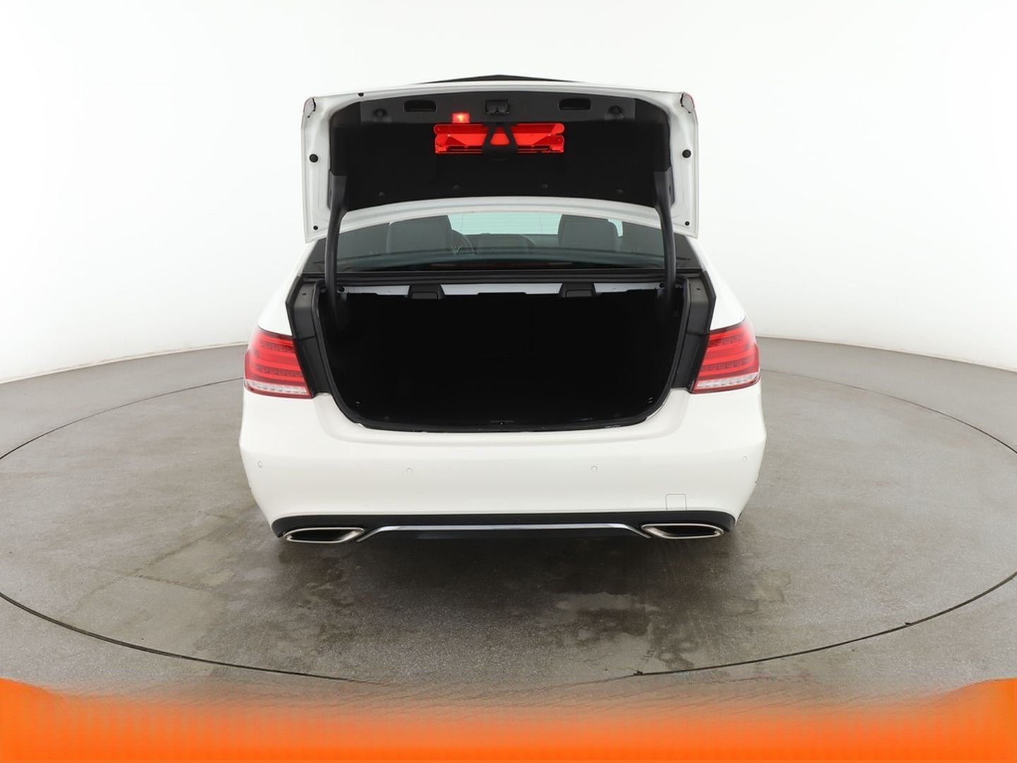 Mercedes-Benz E 220 CDI BlueTEC Avantgarde Aut.*NAVI* foto 17