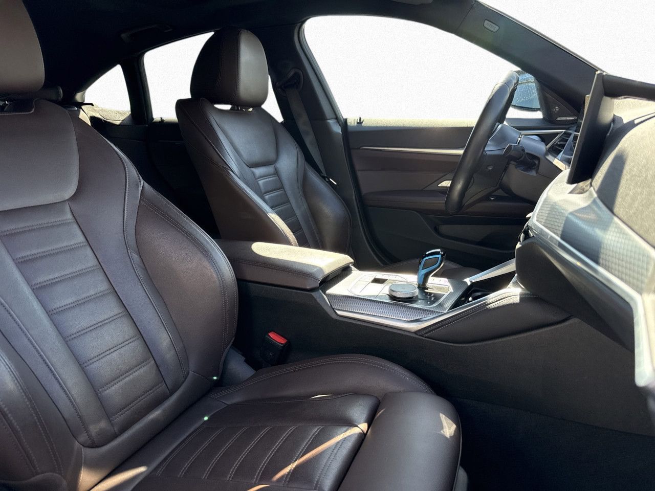 BMW i4 eDrive40 M-Sport ShadLine ParkAss H/K Navi foto 11