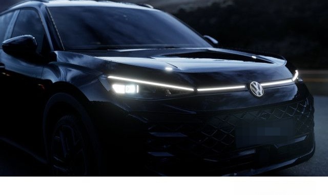 Volkswagen T-Roc R-Line 1.5 eTSI |Headup|Klima|AreaView|LM foto 20