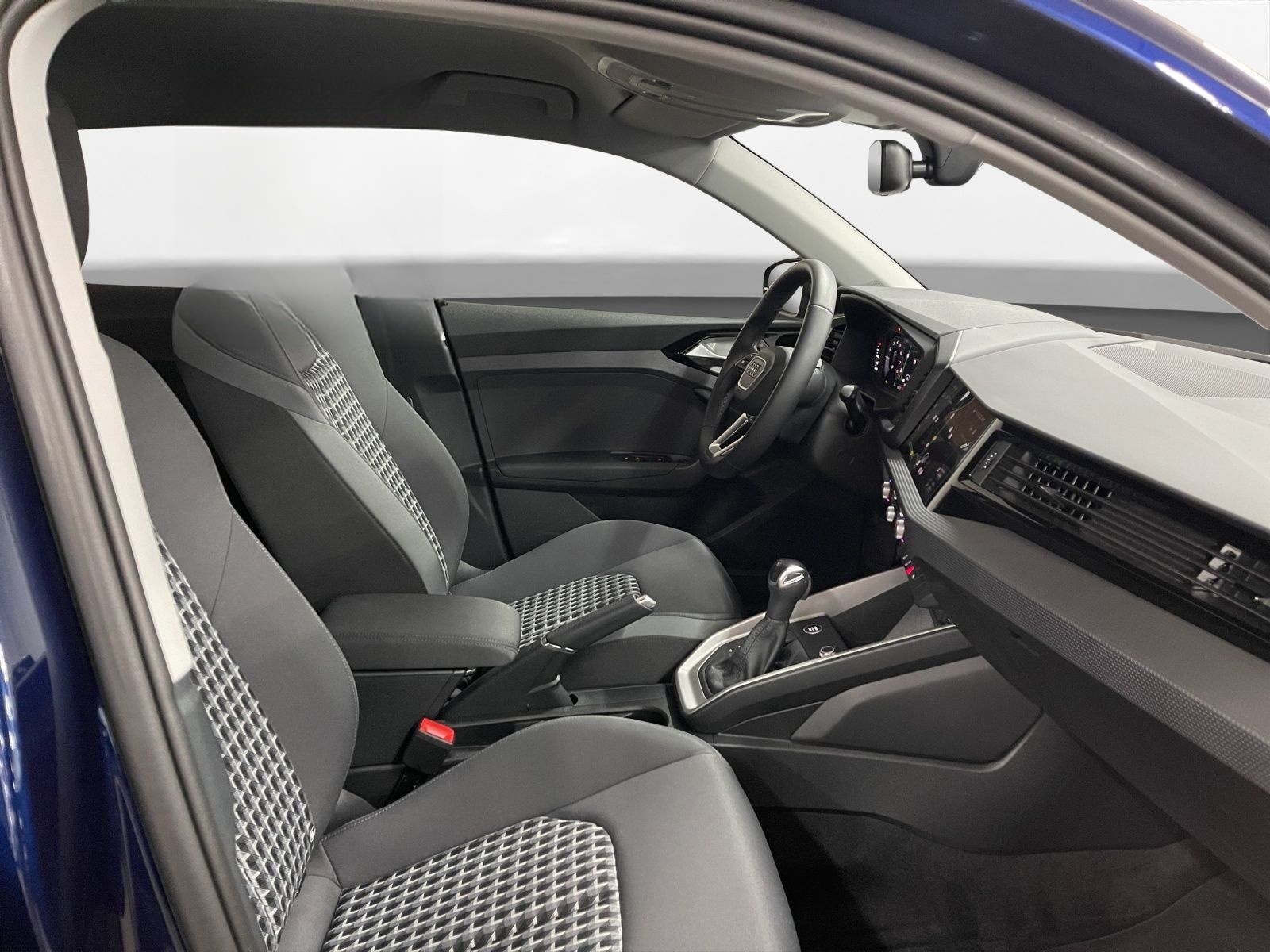 Audi A1 allstreet 30 TFSI LED LM 18" Navi PDC vo+hi A foto 18