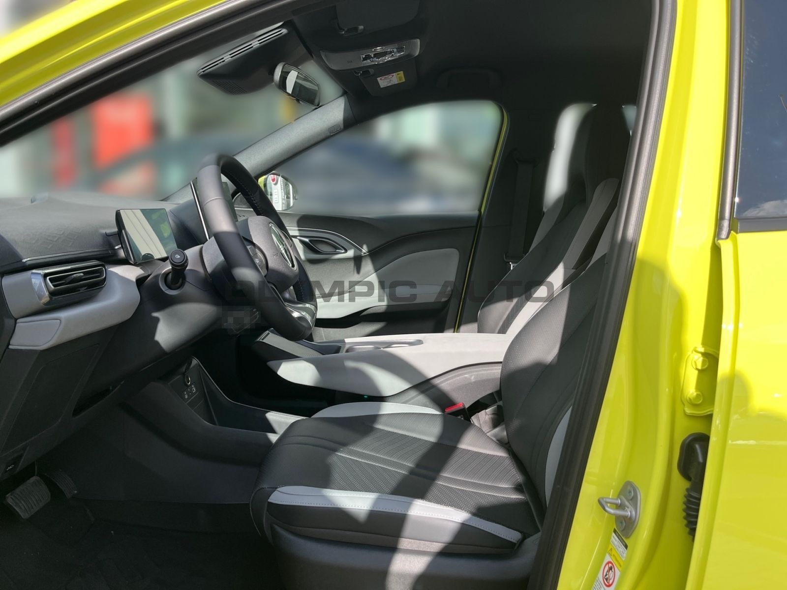 BYD Dolphin Surf Boost 43kWh KAMERA CARPLAY NAVI ALU foto 7