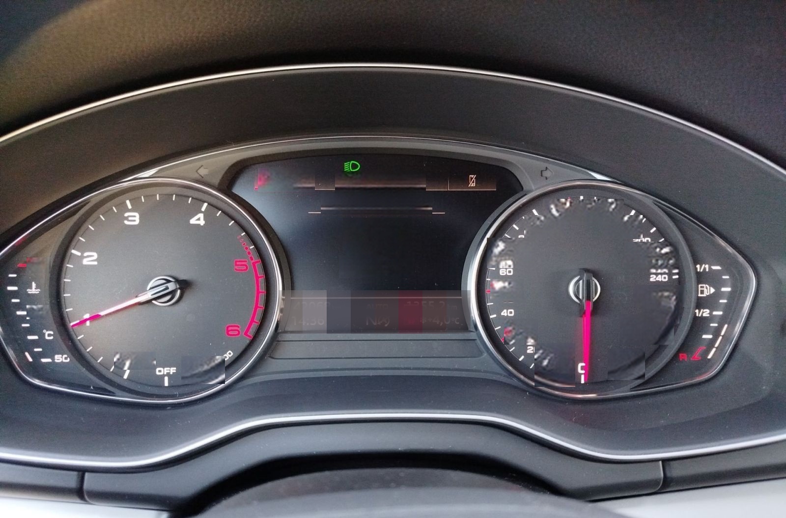 Audi Q5 Sportback 40 TDI quattro S tronic S line LED foto 9