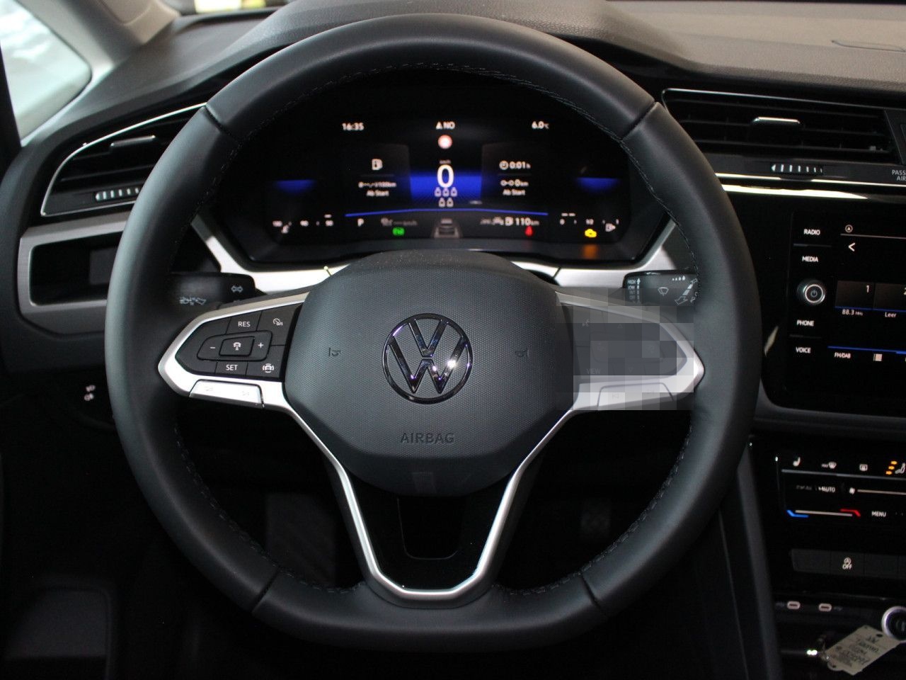 Volkswagen Touran 1.5 TSI ACT ACC/AHK/CAM/7S. foto 11