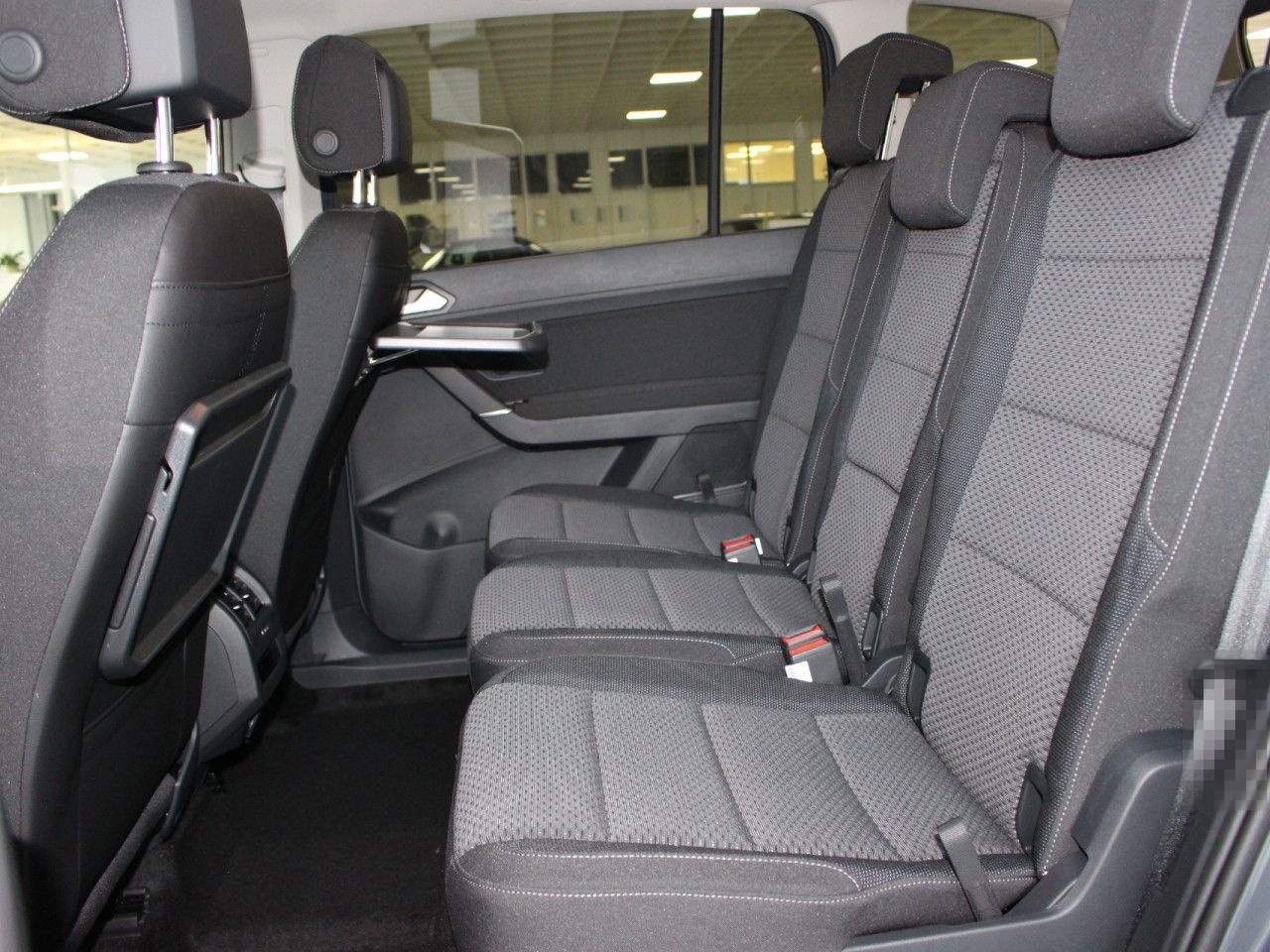 Volkswagen Touran 1.5 TSI ACT ACC/AHK/CAM/7S. foto 7