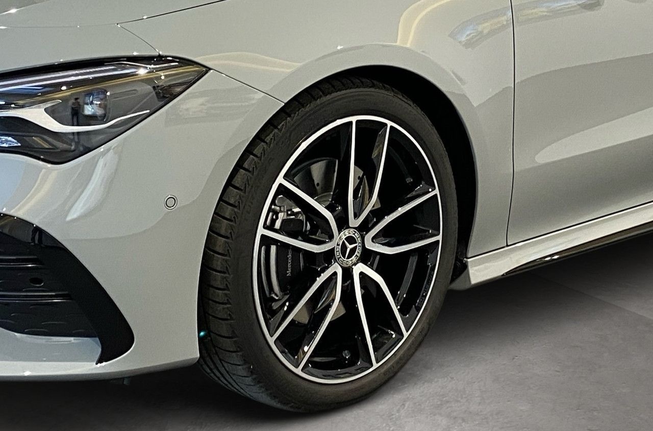 Mercedes-Benz CLA 200 Shooting Brake AMG+EASY-PACK+DISTR+PAARK foto 7