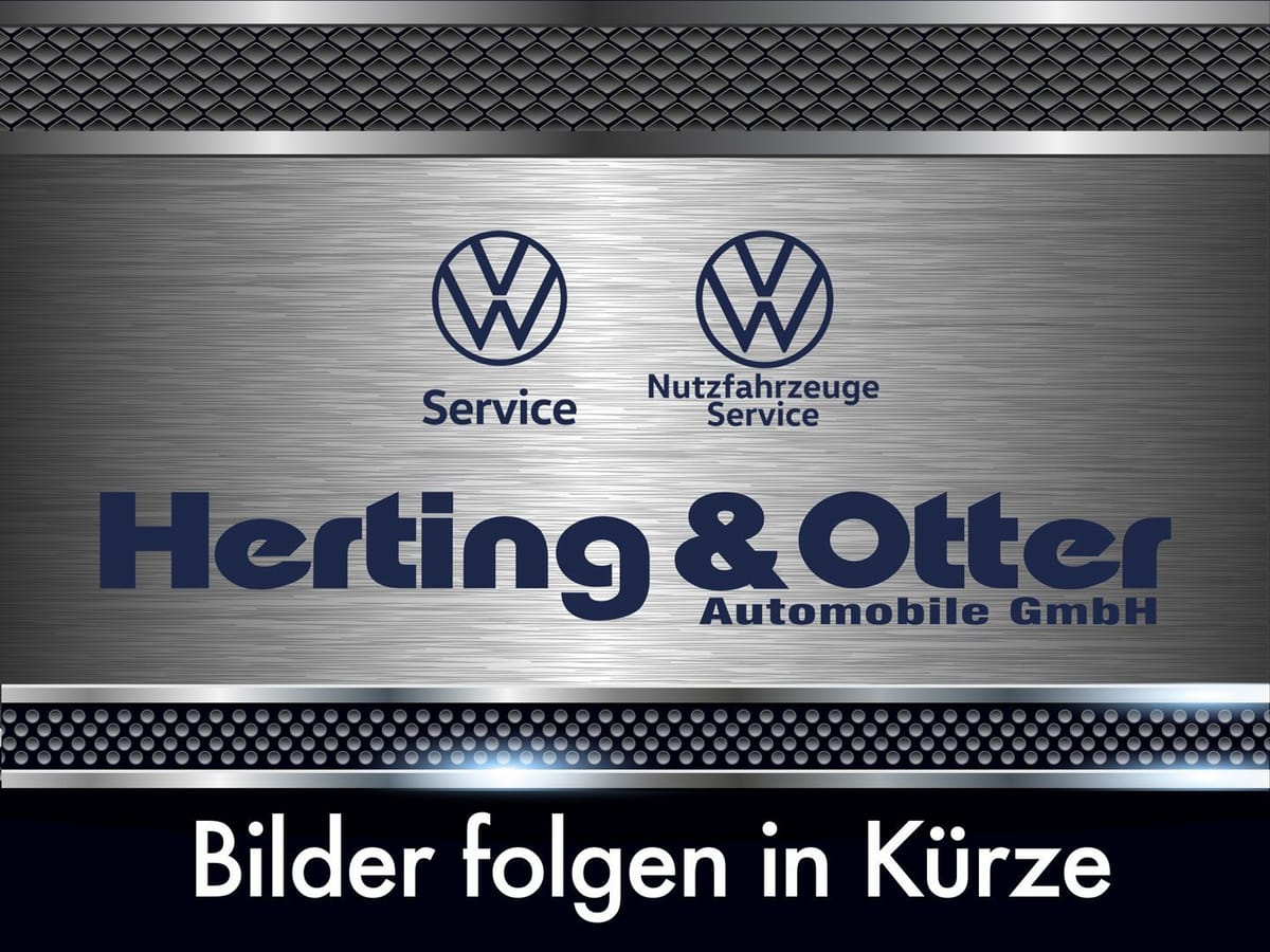Volkswagen Touran R-Line IQ.DRIVE LED AHK Winterpaket Touch