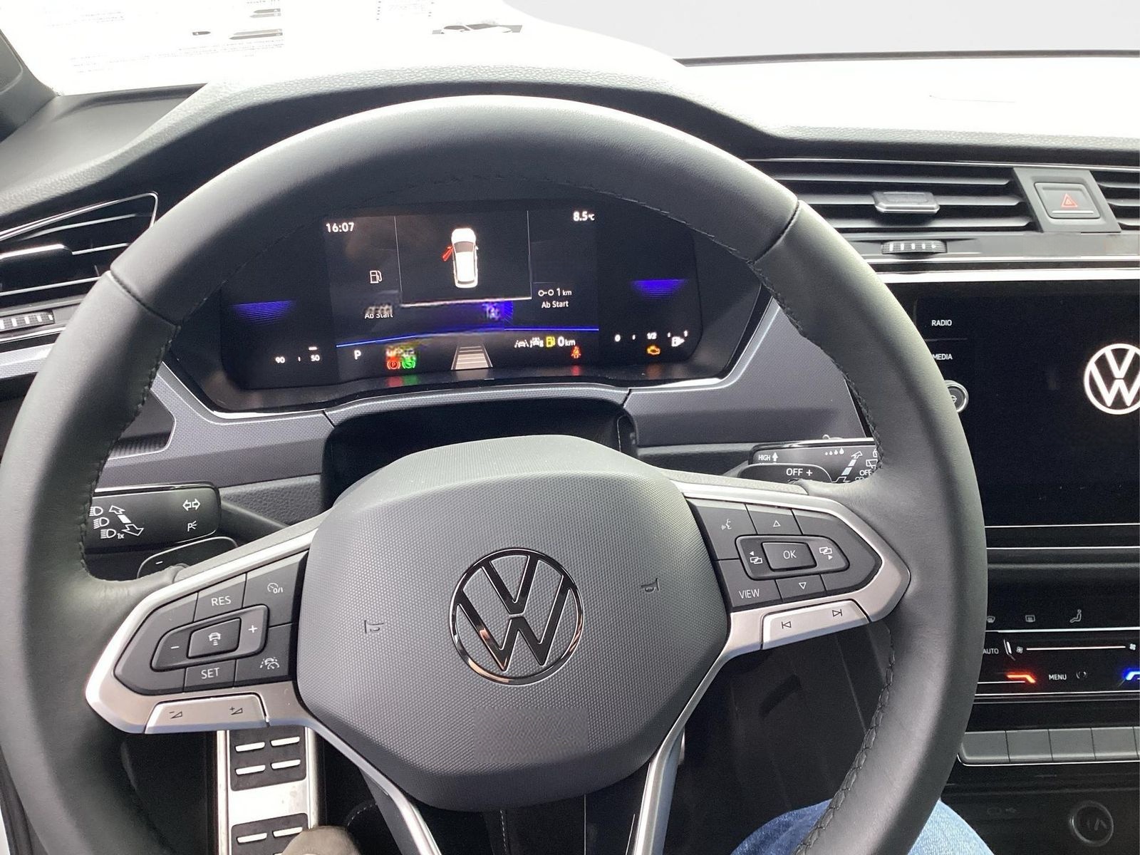 Volkswagen Touran Limited / R-Line /sofort verfügbar 1.5... foto 15