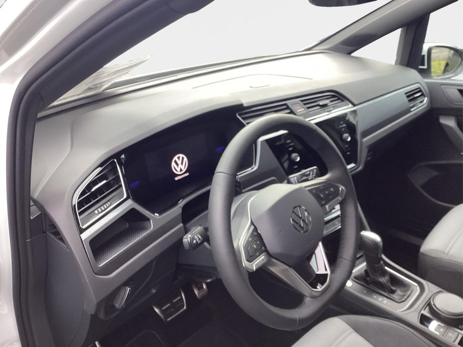 Volkswagen Touran Limited / R-Line /sofort verfügbar 1.5... foto 9