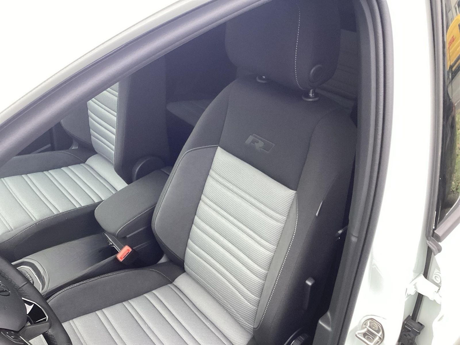 Volkswagen Touran Limited / R-Line /sofort verfügbar 1.5... foto 10