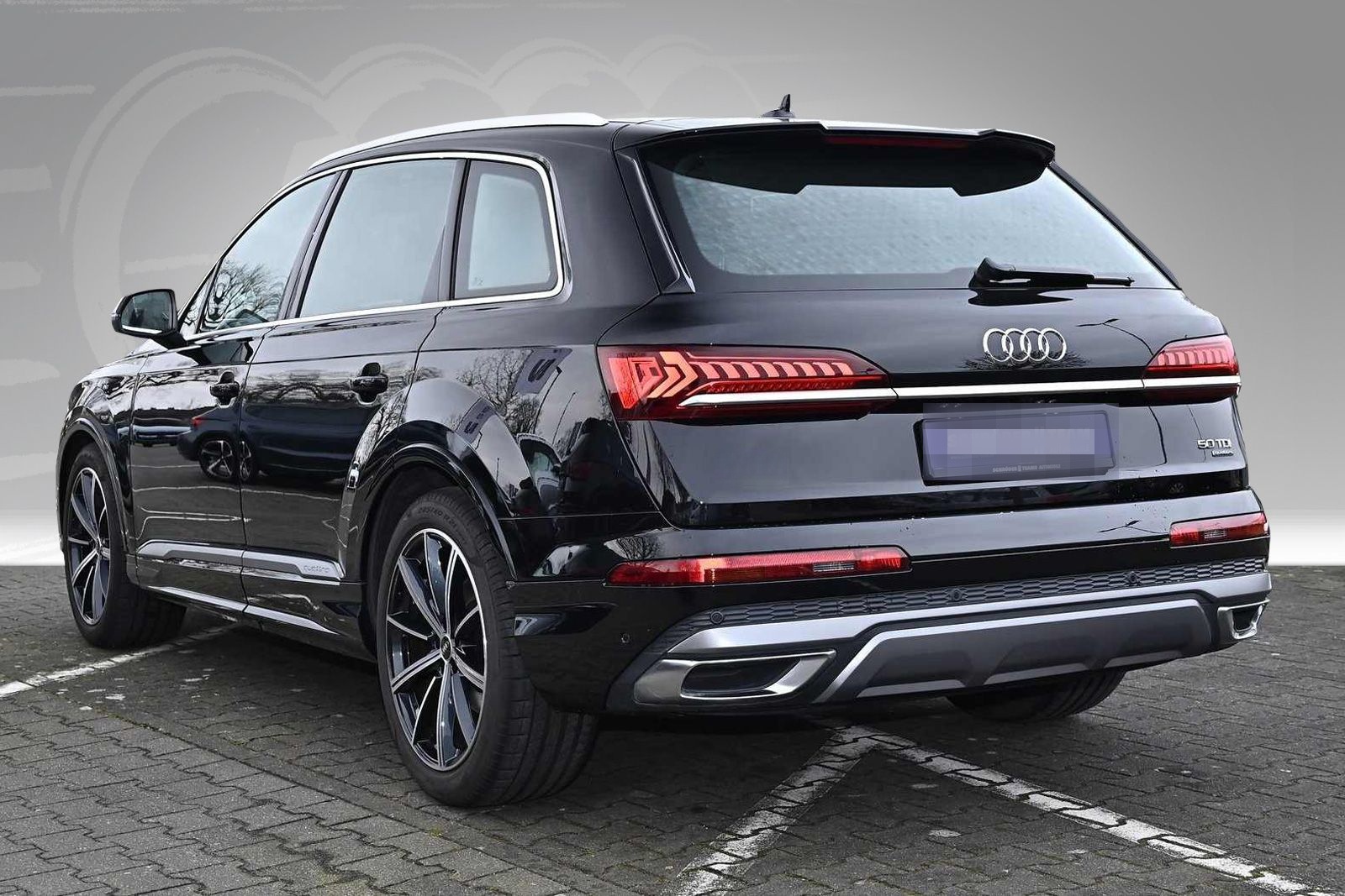 Audi Q7 50 TDI quattro S line Navi Leder Luft Std-Hzg foto 4