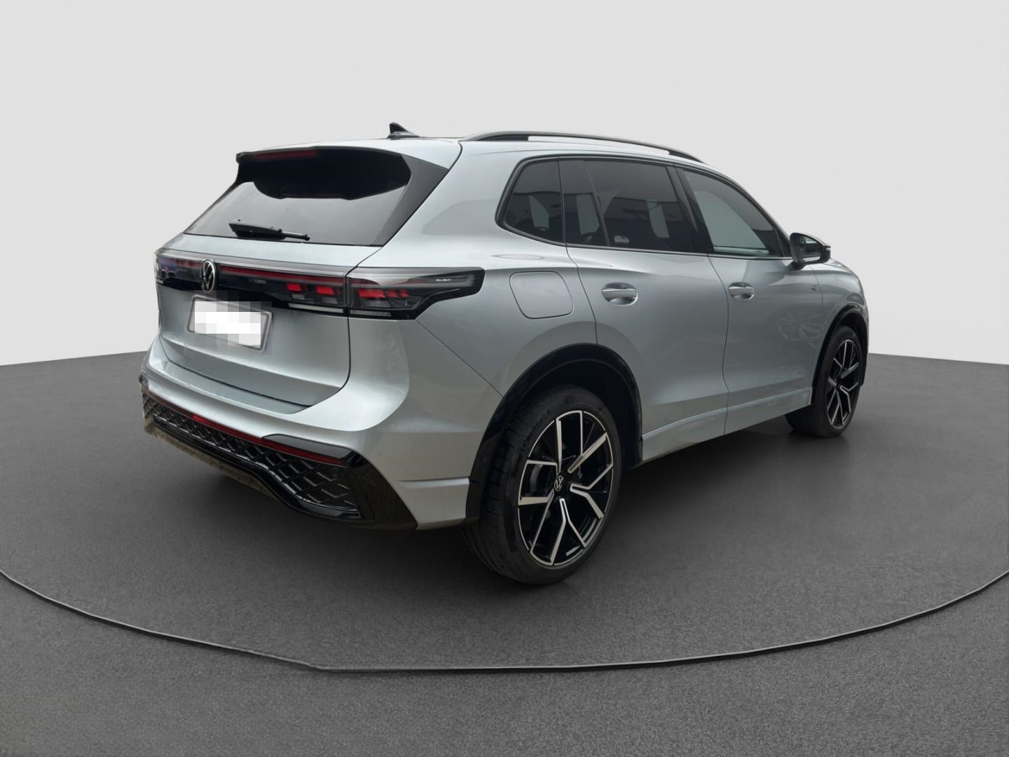 Volkswagen Tiguan 2.0 TSI DSG 4Mo. R-Line PANO AHK KAMERA foto 8