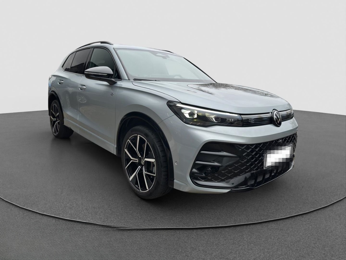 Volkswagen Tiguan 2.0 TSI DSG 4Mo. R-Line PANO AHK KAMERA foto 10