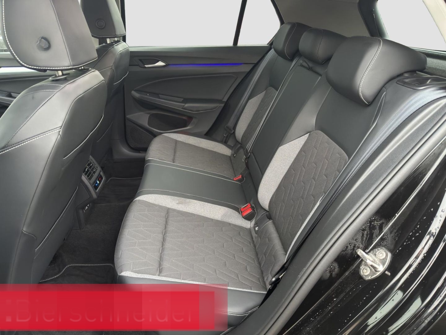 Volkswagen Golf 8 1.5 eTSI DSG Goal AHK KAMERA ACC LED NAVI foto 22