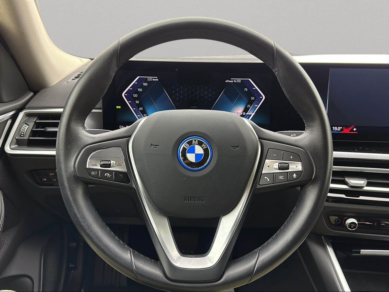 BMW i4 eDrive40 Gran Coupé Navi Kamera Sitzheizung foto 15