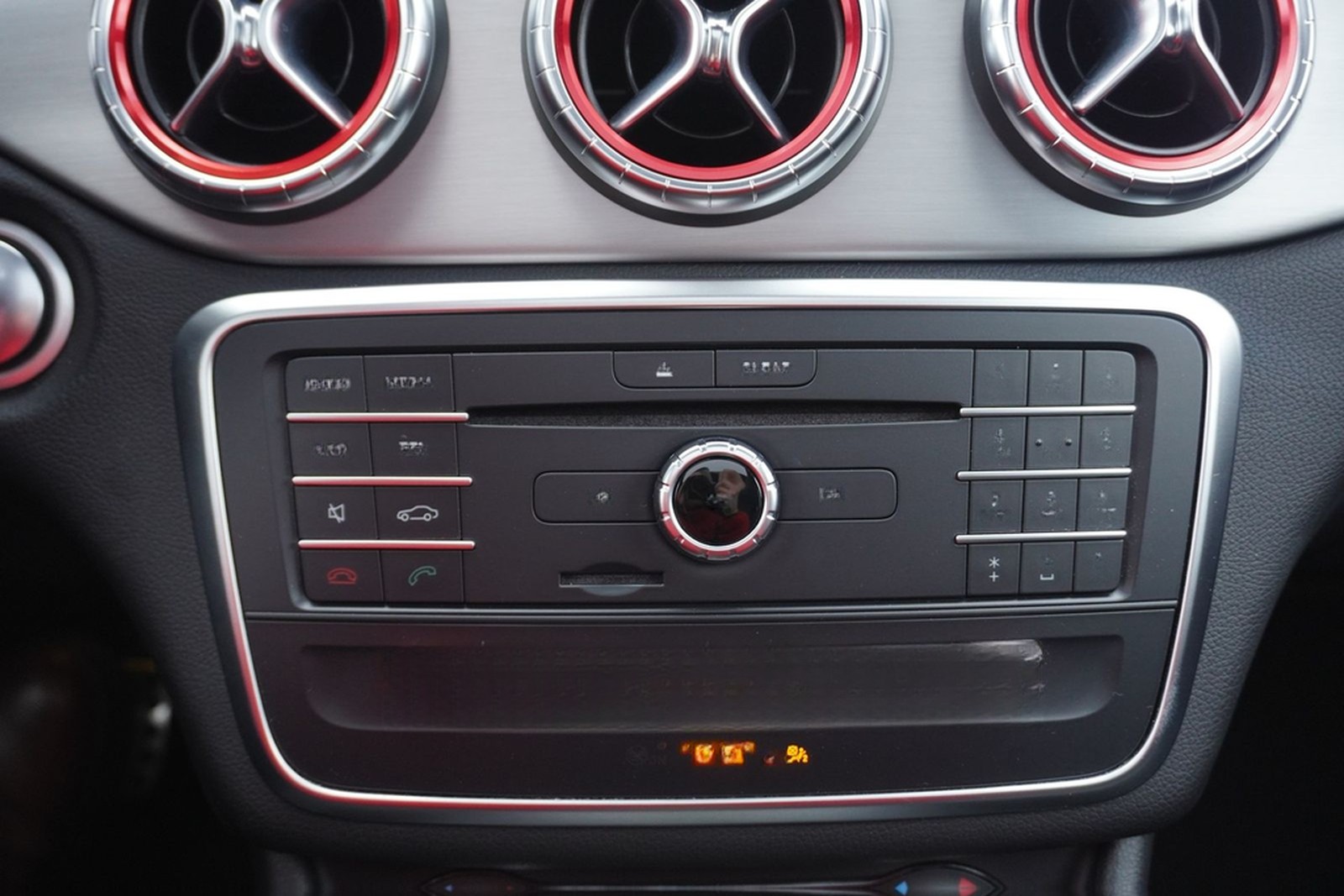 Mercedes-Benz CLA 250 SB AMG Line 4Matic Schiebedach Kamera foto 33