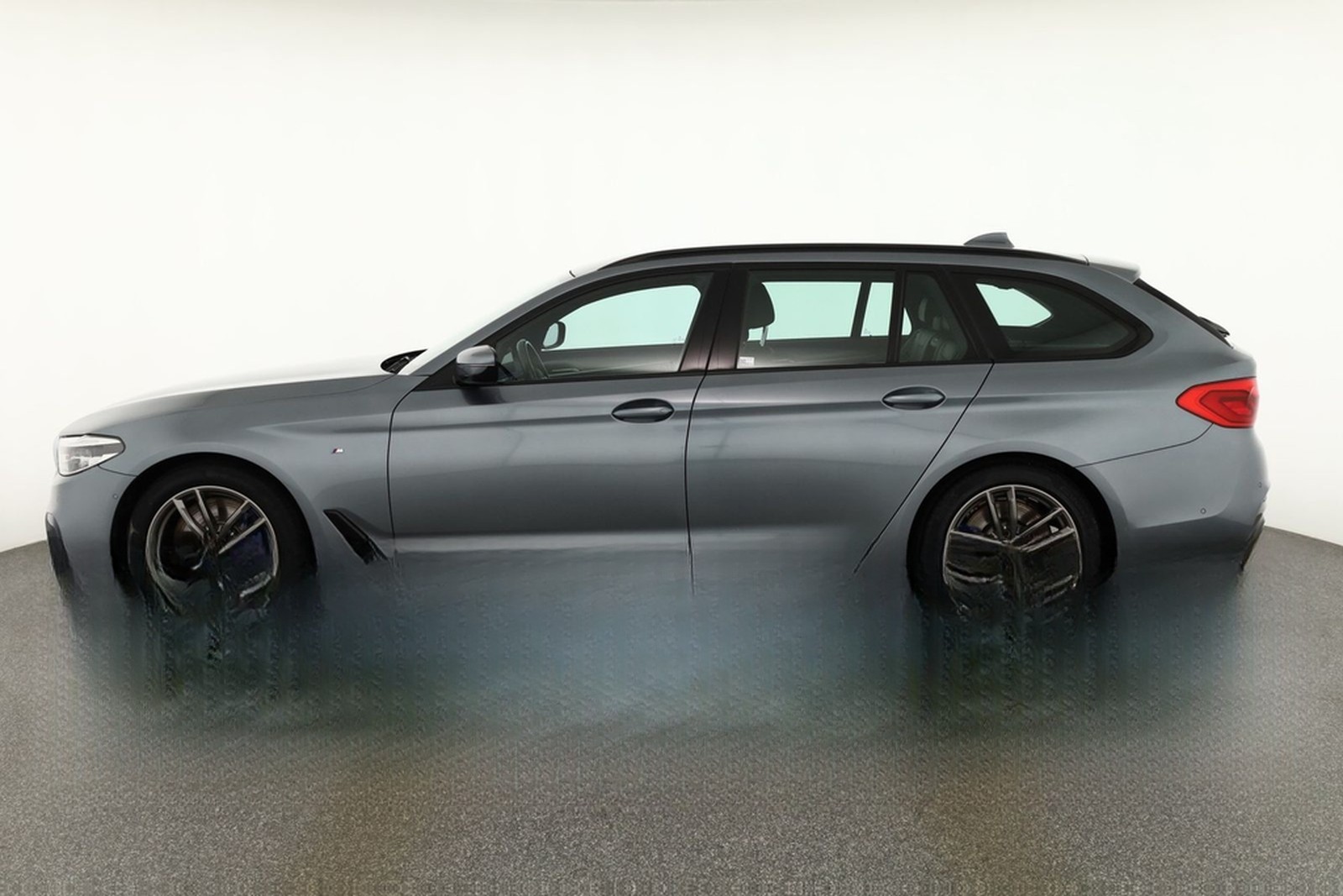 BMW 540d Touring xDrive M Sport LED Navi Leder PDC foto 2