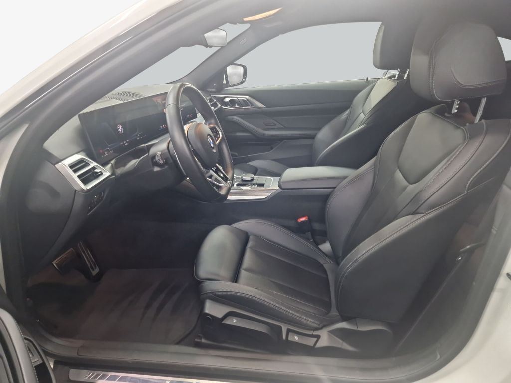BMW 420i Coupe foto 12