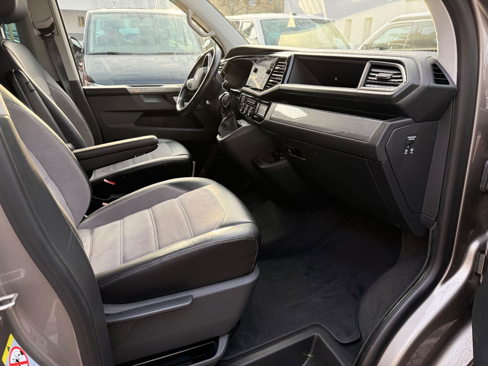 Volkswagen MultivanT6.1 Six/AUTOM/LEDER/7SITZER/Org100/IHan foto 12