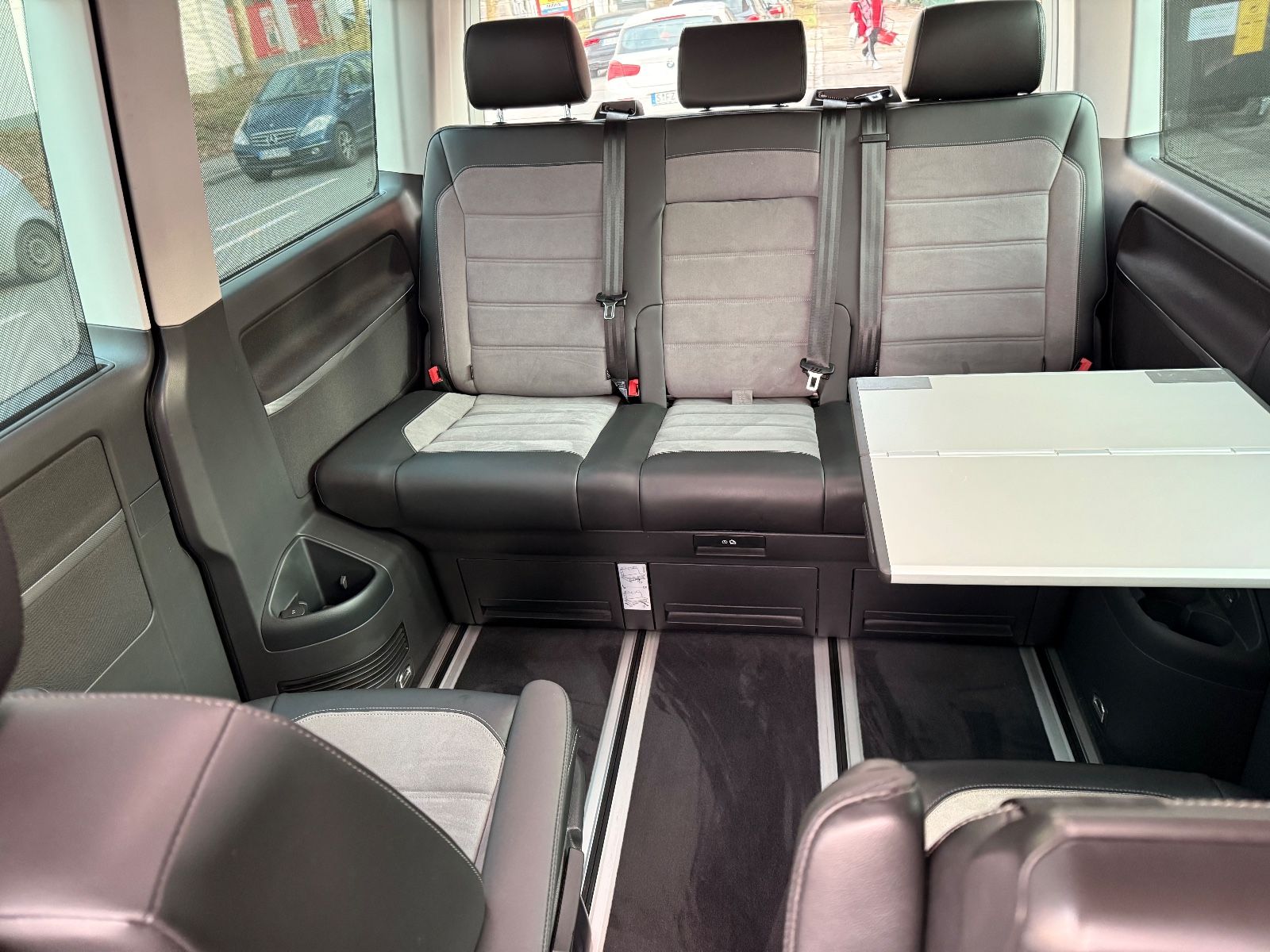 Volkswagen MultivanT6.1 Six/AUTOM/LEDER/7SITZER/Org100/IHan foto 18