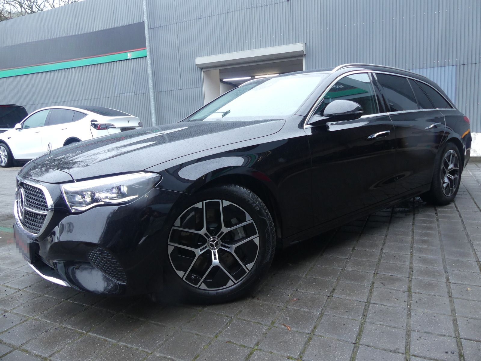 Mercedes-Benz E 200 T Avantgarde Advanced Plus STHZ/ACC/MBUX/A foto 2