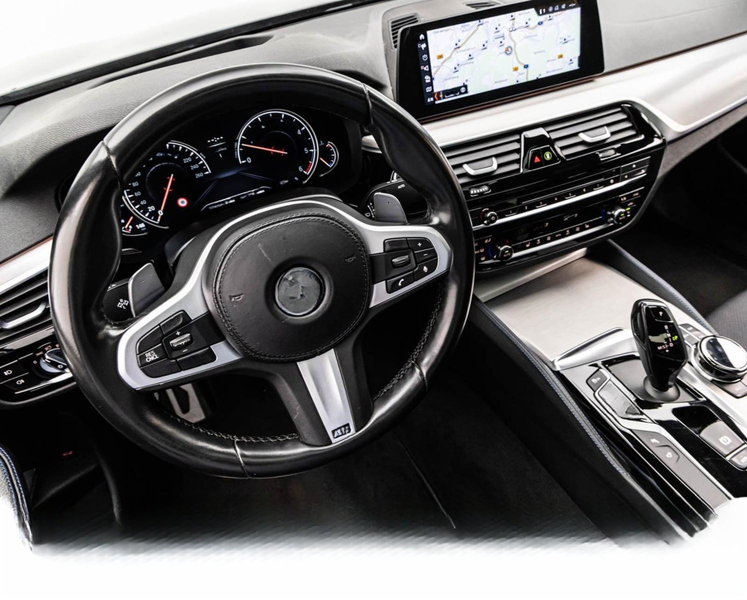BMW 530d M SPORT/SHADOW/LED-AD/HuD/eGSD/H&K/KAMERA foto 31