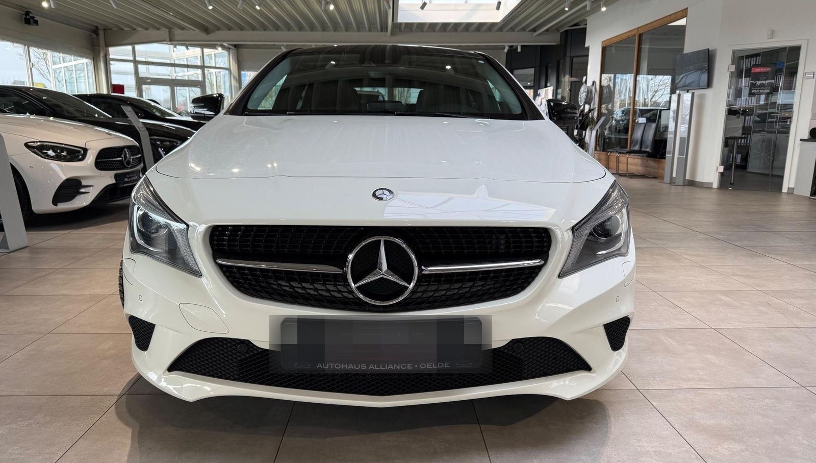 Mercedes-Benz CLA 250 Shooting Brake 4Matic * Navi * Pano foto 2