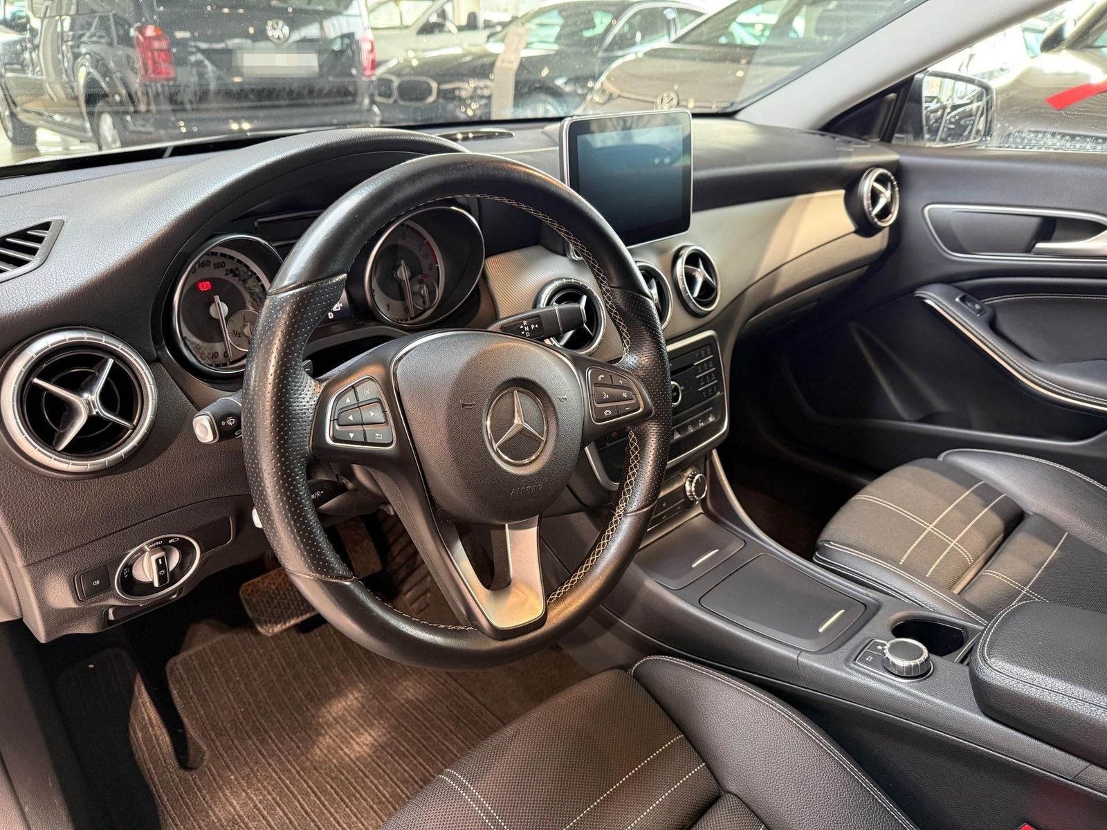 Mercedes-Benz CLA 250 Shooting Brake 4Matic * Navi * Pano foto 10