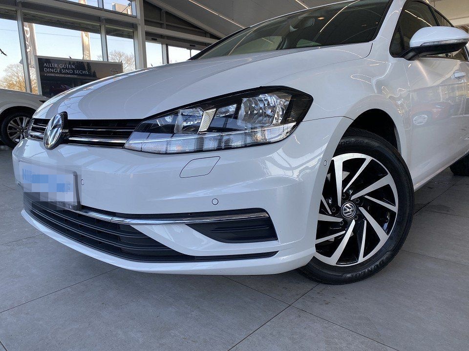 Volkswagen Golf VII 2.0 TDI IQ.DRIVE Standhzg foto 4