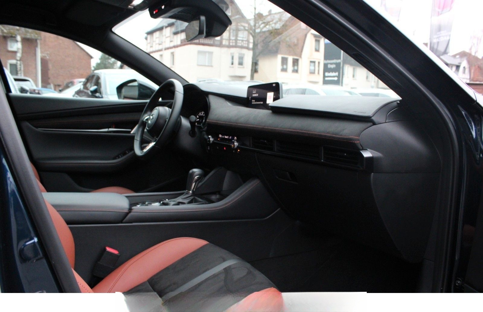 Mazda 3 e-SKYACTIV G Nagisa*BOSE*HUD*LED*KEYLESS* foto 14