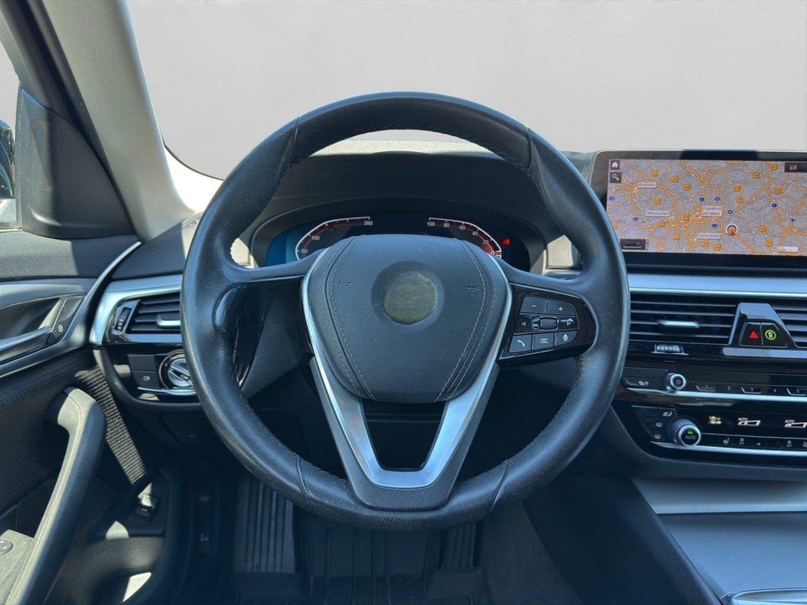 BMW 530d xDrive Limo Schiebedach AHK Stop+Go RFK Sit foto 10