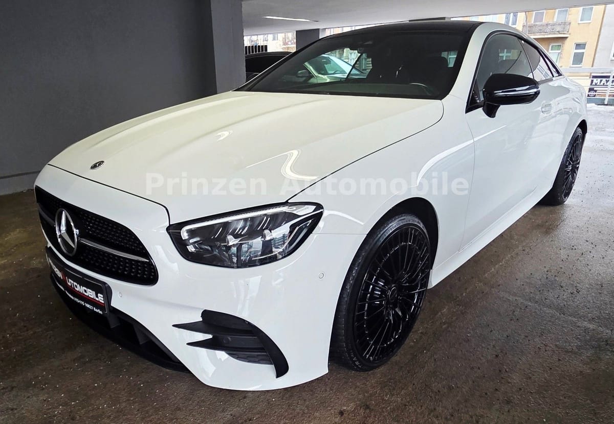 Mercedes-Benz E 220 d Coupe 4Matic AMG NIGHT PANO AMBIENTE foto 3