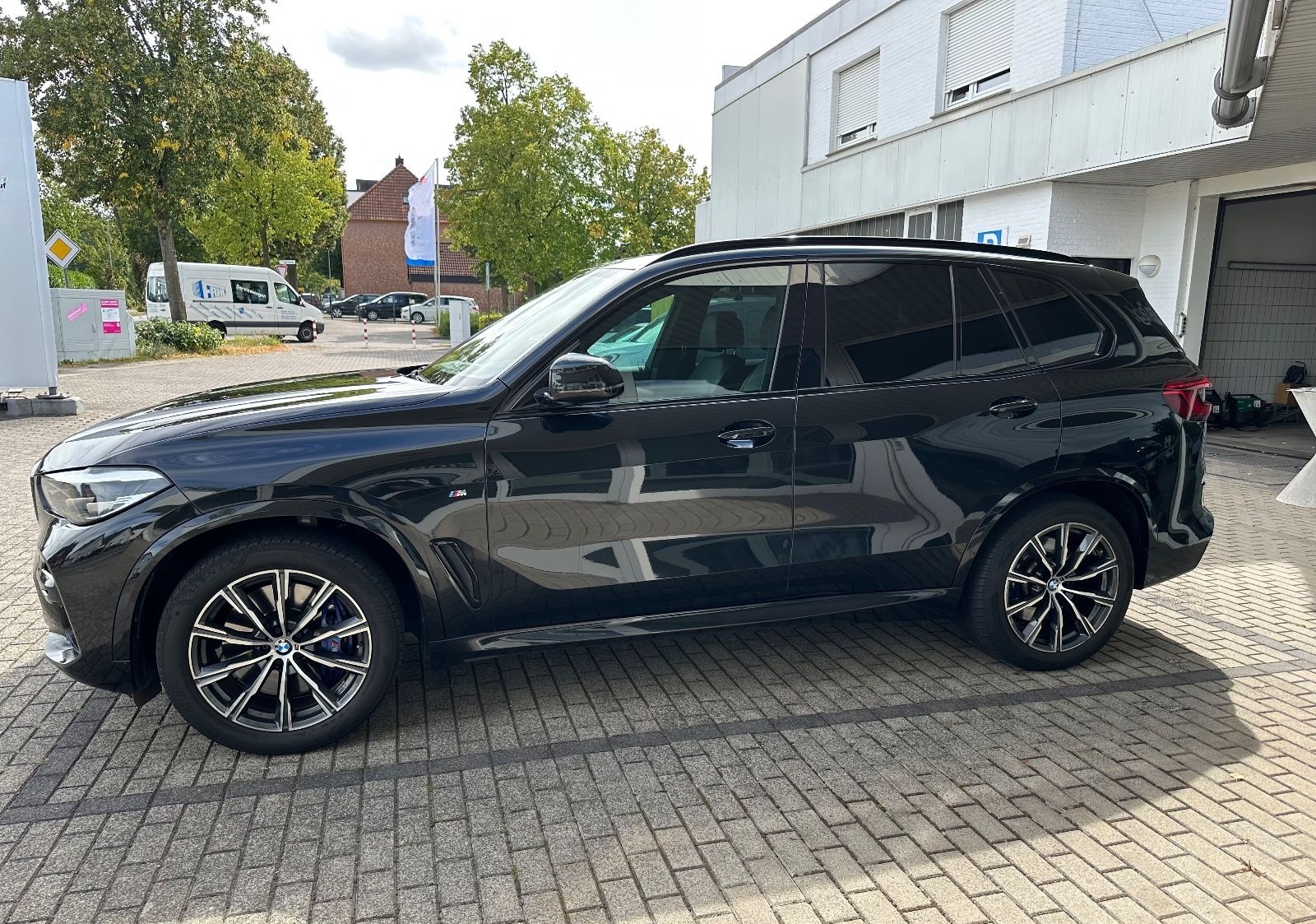 BMW X5 xDrive 30 d M Sport Navi Leder Head-Up AHK foto 2